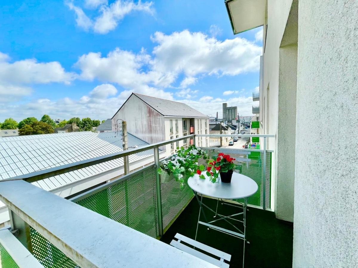 Saint Nazaire - White Lion - Centre Ville - Au Calme - Parking Privatif Aerien - Internet Haut Debit Fibre Buitenkant foto